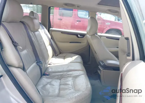 2002 Volvo V70 2.4T z USA, uszkodzony, nr VIN YV1SW58D922238877